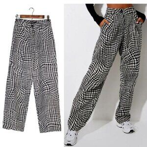 NWT Motel Rocks Sakila Trouser in Wavy Dogtooth Print Size Small